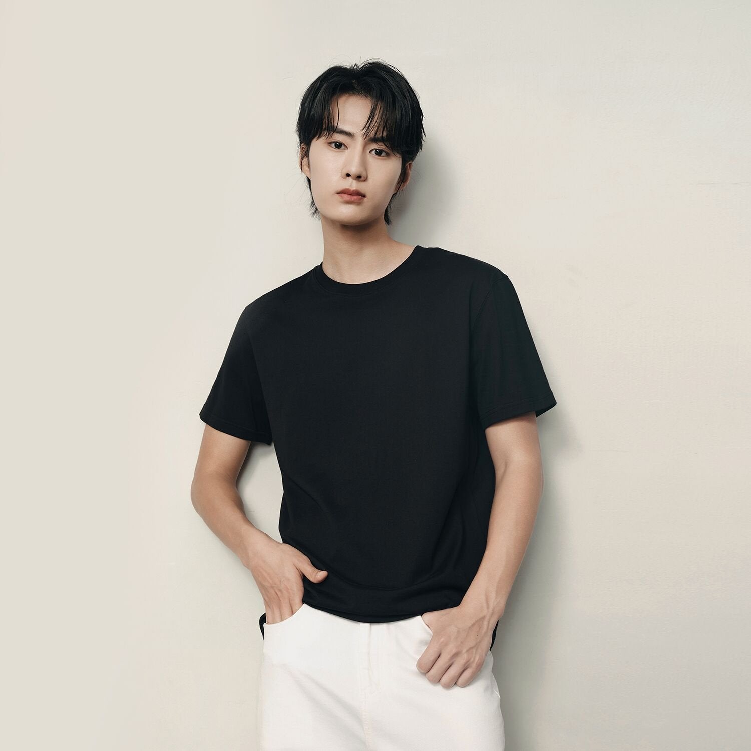 Men’s Slim Fit Tee –Lightweight & Everyday Comfort | Korea Collection - Giordano