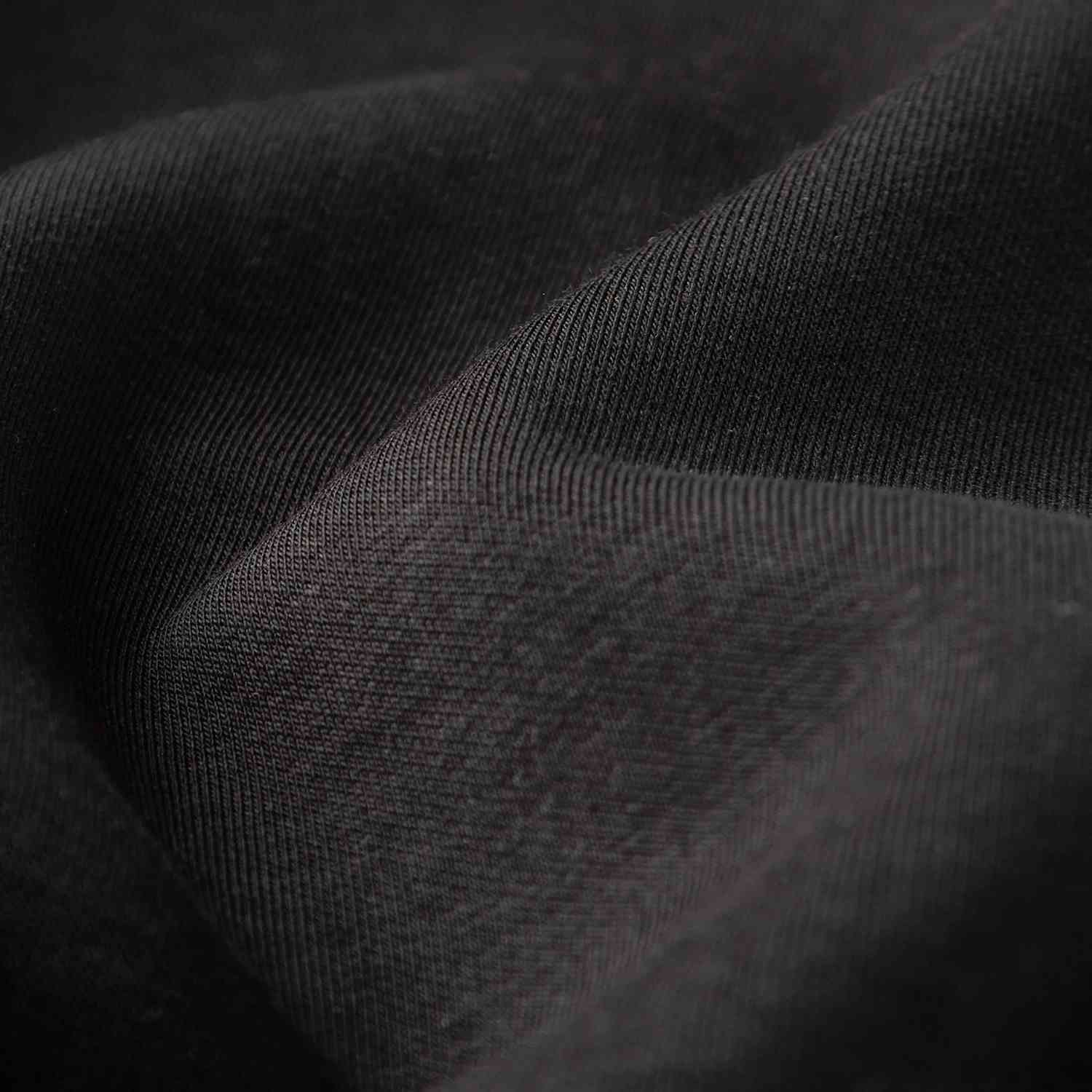 Men's G - Motion Slim Fit Long Sleeve Sweatshirt for Active Life - Giordano