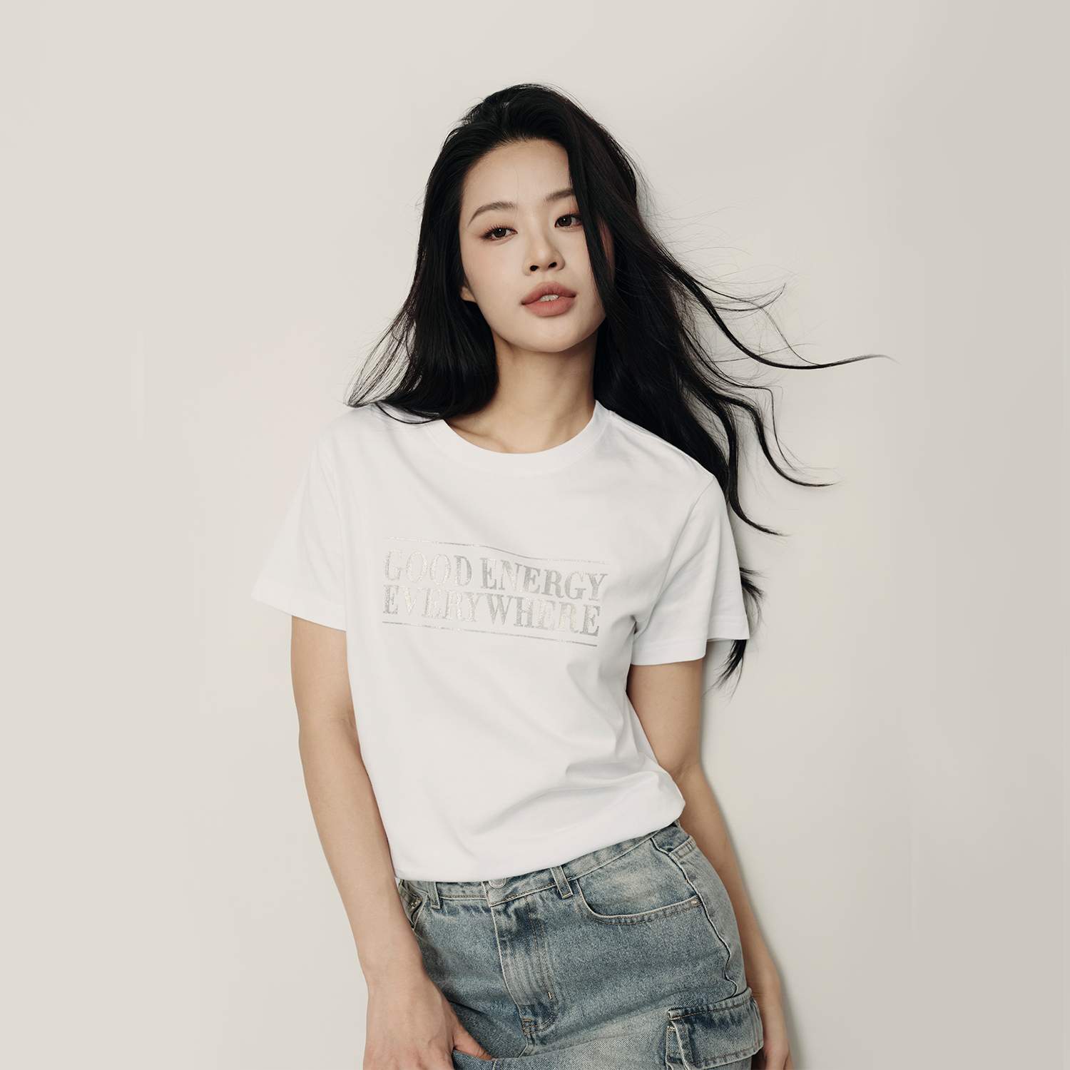 Women's Loose Fit Graphic Print Tee | Korea Collection - White - Giordano